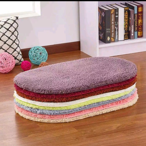 Keset kaki bulu anti slip bentuk oval ukuran 40 x 60 cm - masukkeranjang.com
